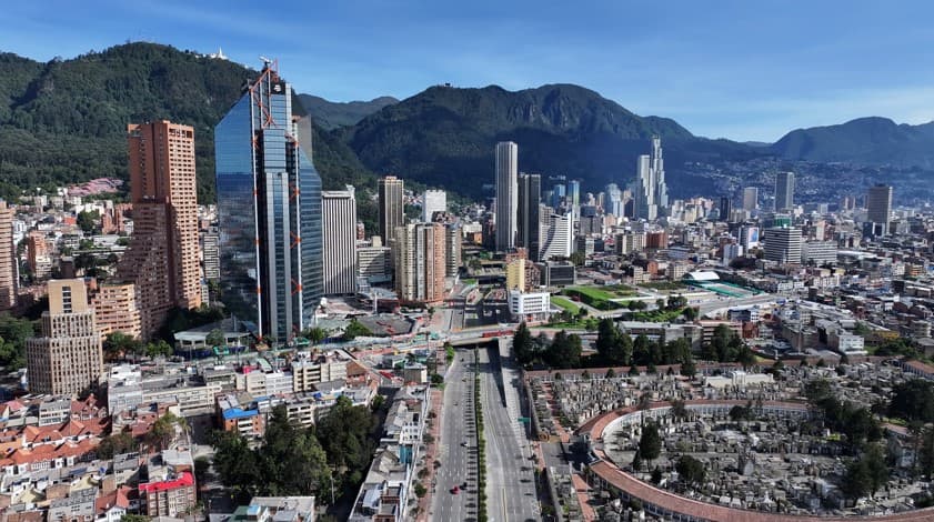 dental implants in bogota colombia with Dr. Carolina Gil - How much does it cost